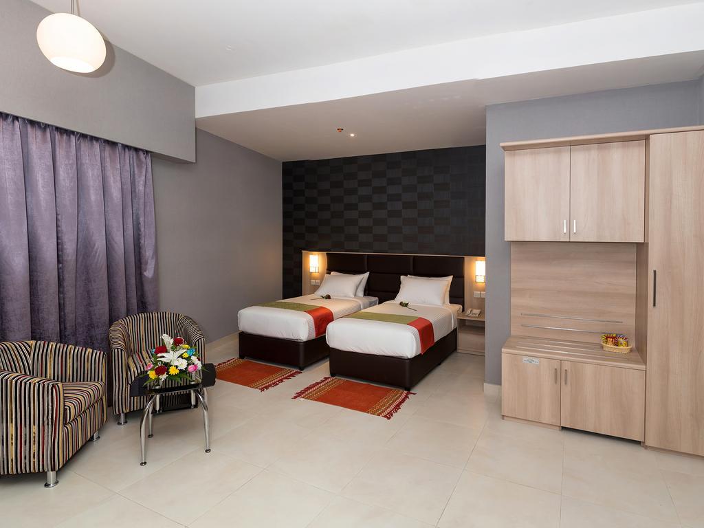 Florida Square Hotel Dubai Zimmer foto